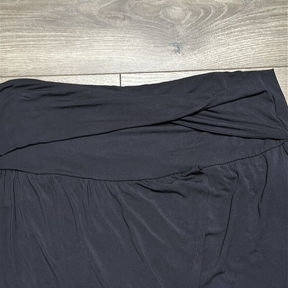 Athleta Release Black High Rise Travel Casual Front Split Crop‎ Pants Size 2X - Picture 4 of 13